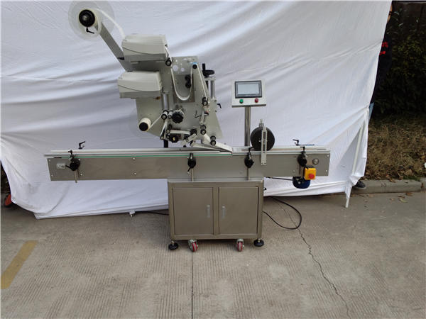 平瓶自动贴纸平面贴标机 