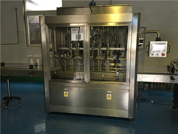 中国直线式食用油灌装机